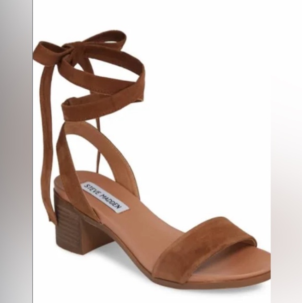 Brown Steve Madden heels